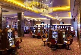 S94COM ကာစီနို Live Dealer ဂိမ်းကစားနေသော မြန်မာ ကစားသမားများ